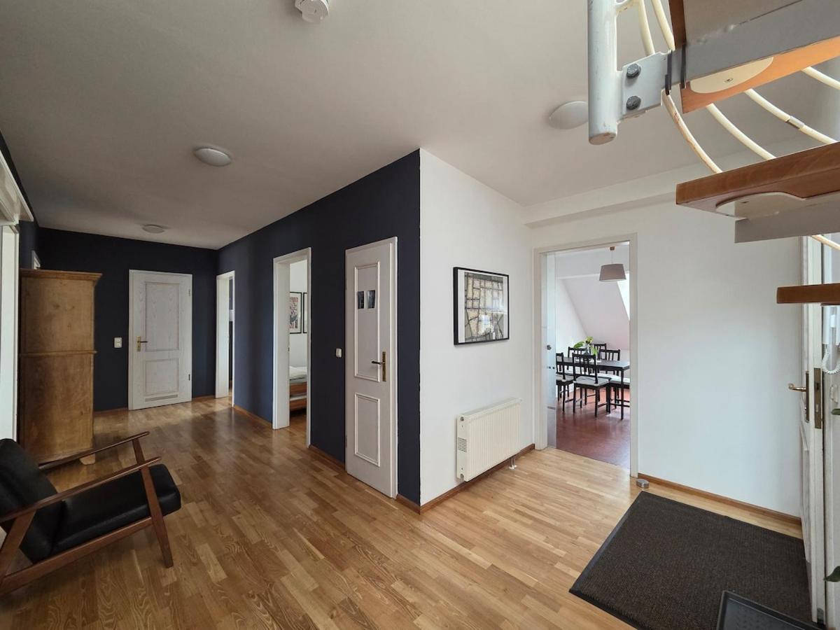 Penthouse In The Neustadt Apartment Dresden