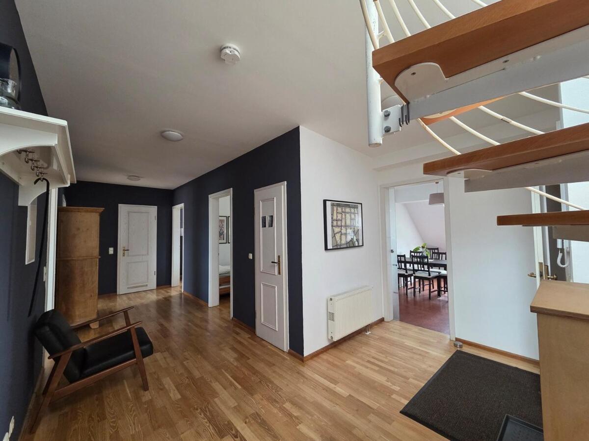 Penthouse In The Neustadt * Dresden