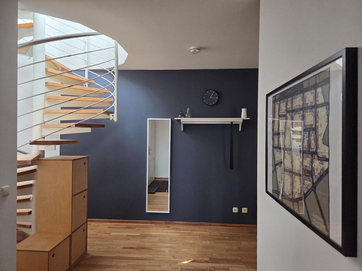 Apartment Penthouse In The Neustadt Dresden