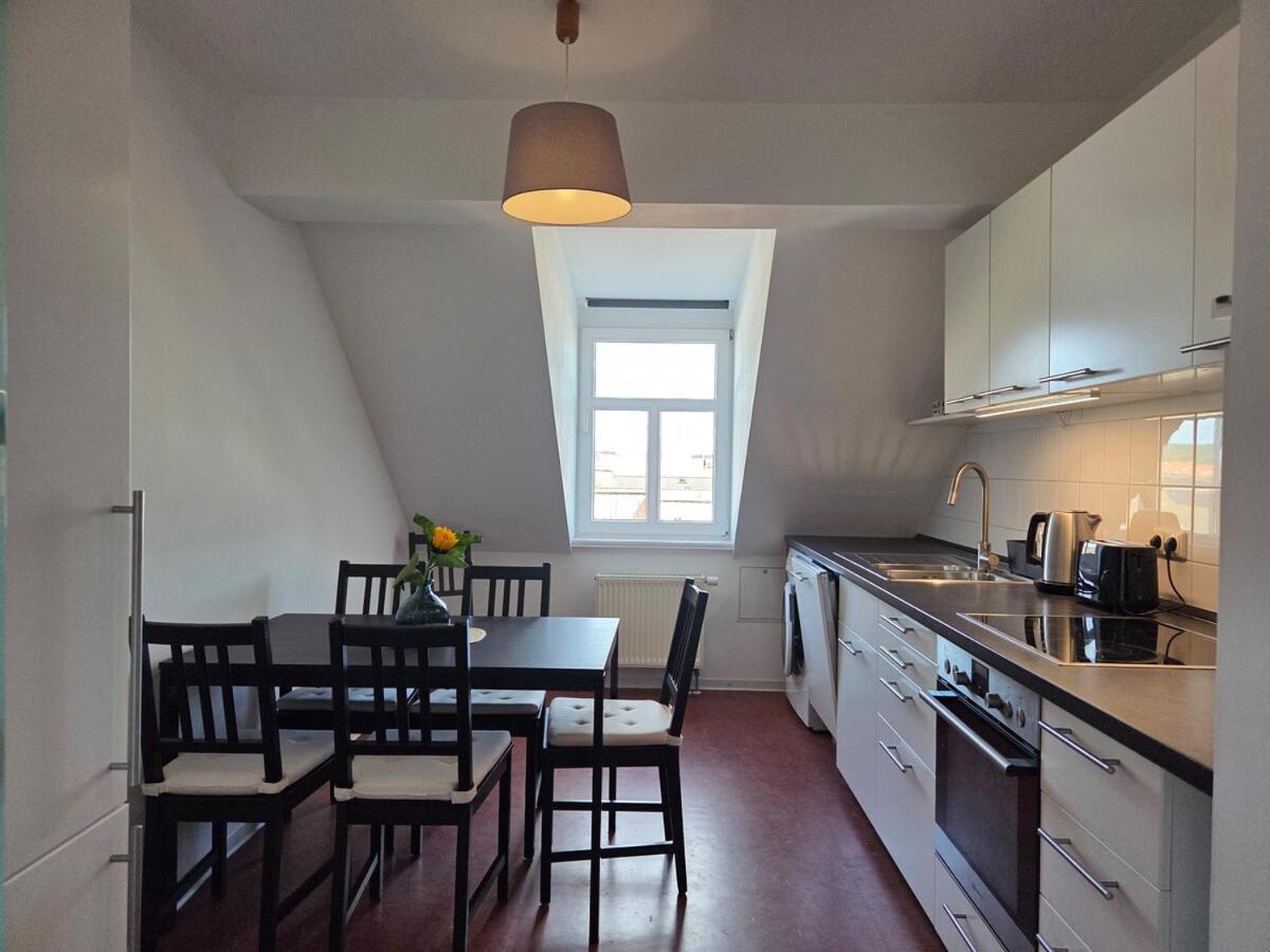Penthouse In The Neustadt * Dresden